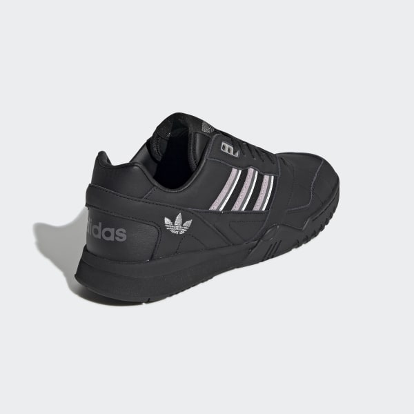 adidas ar trainer black