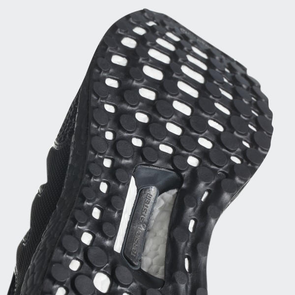 adidas ultra boost negras hombre