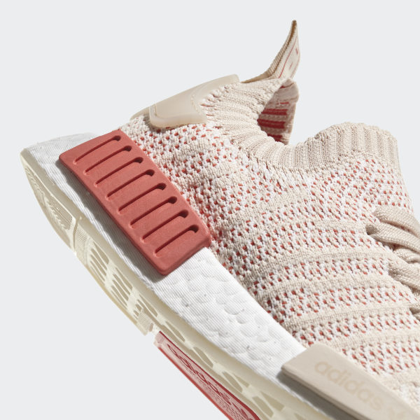nmd_r1 stlt primeknit shoes red