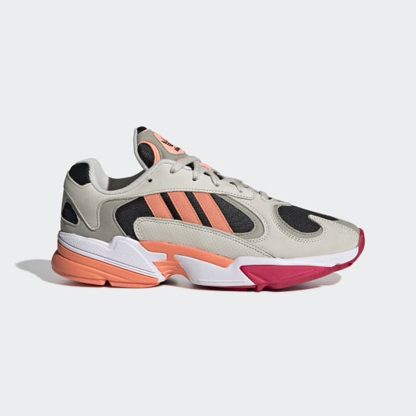 cerco adidas yung
