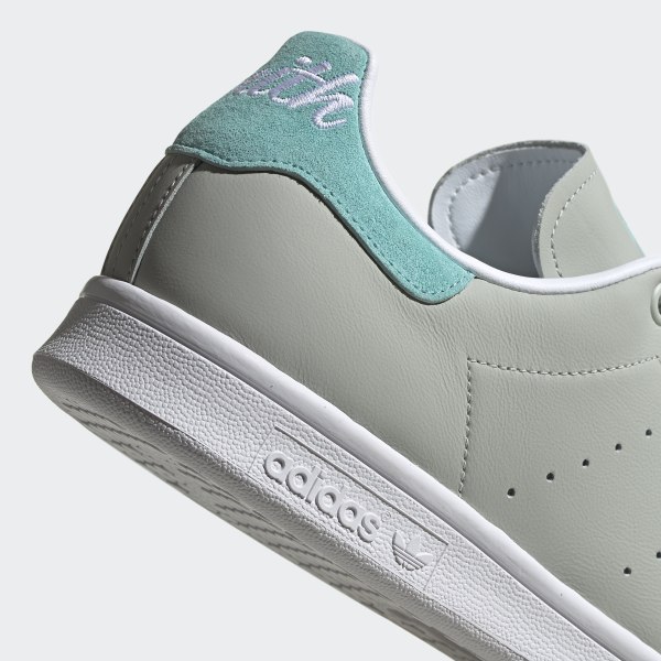 stan smith silver mint