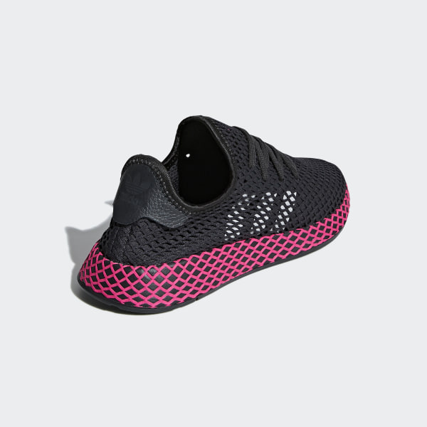 black and pink deerupt