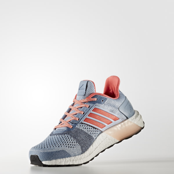 ultra boost pronador