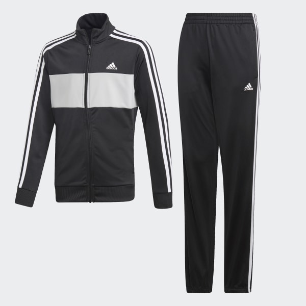 adidas tiberio