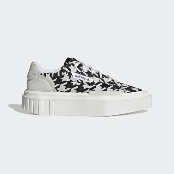 tenis adidas tamanho 48