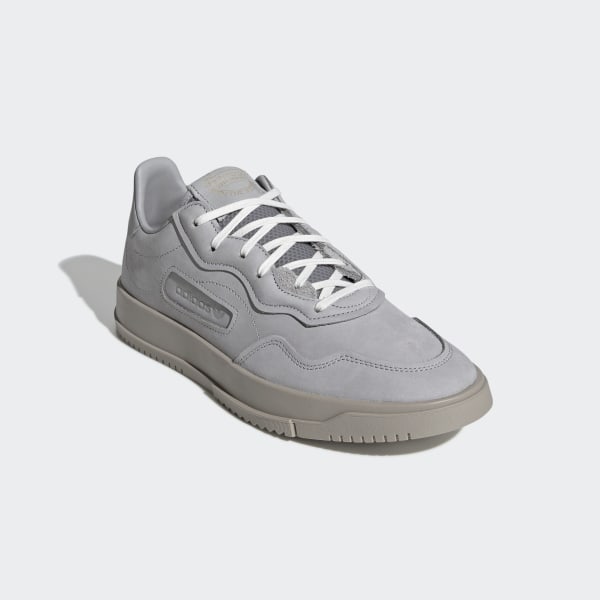 adidas light grey trainers