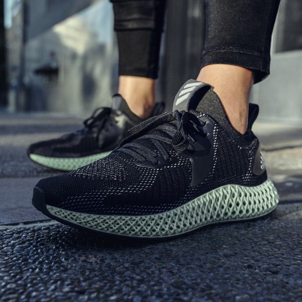 alphaedge 4d black on feet