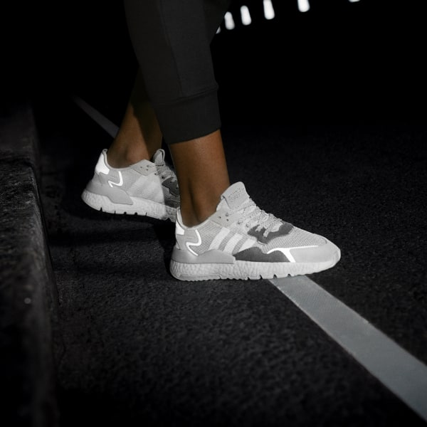 triple white nite jogger