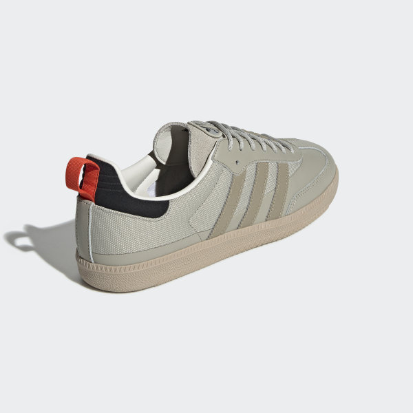 dragon adidas bruin