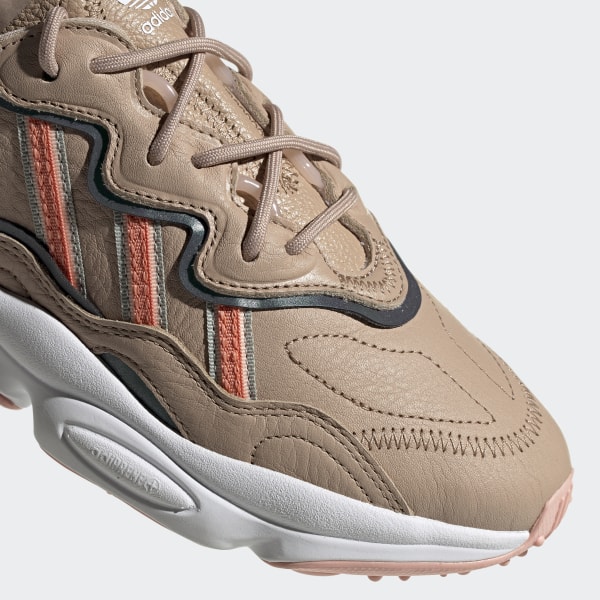 adidas scarpe beige