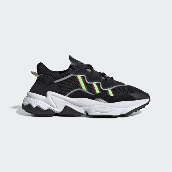 OZWEEGO Schoenen Core Black / Solar Green / Onix EE7772