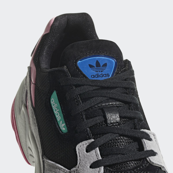 Adidas Taille Petit Ou Grand Chaussure Partager Taille Bonne
