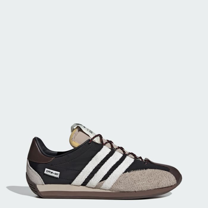 Full black new arrivals shoes adidas