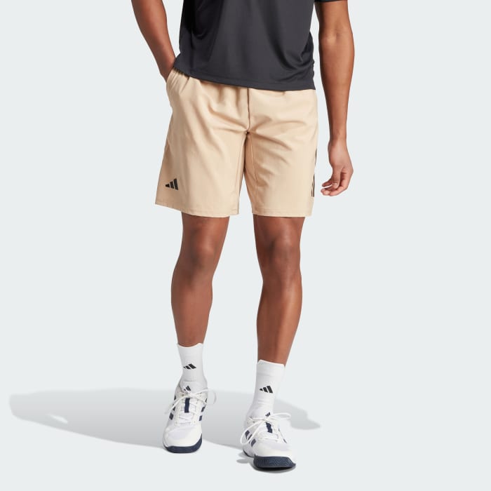 White tennis shorts hot sale with pockets