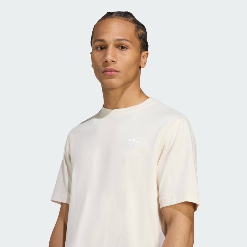 как выглядит adidas men Trefoil Essentials Tee фото