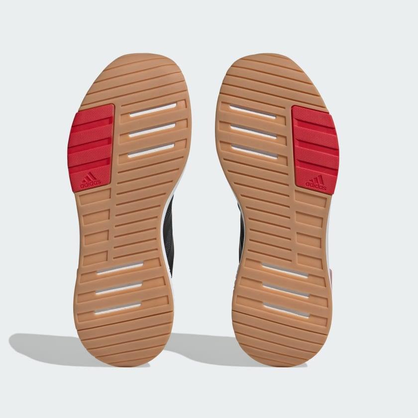 как выглядит adidas men Racer TR23 Shoes фото