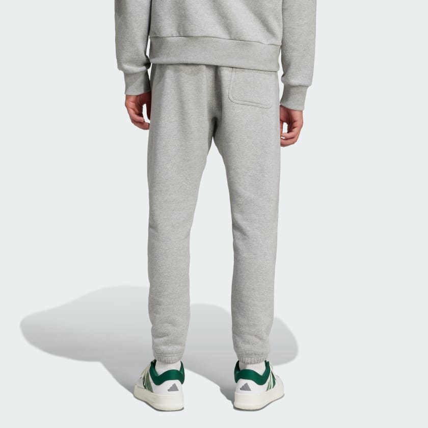 как выглядит adidas men ALL SZN Fleece Regular Tapered Pants фото