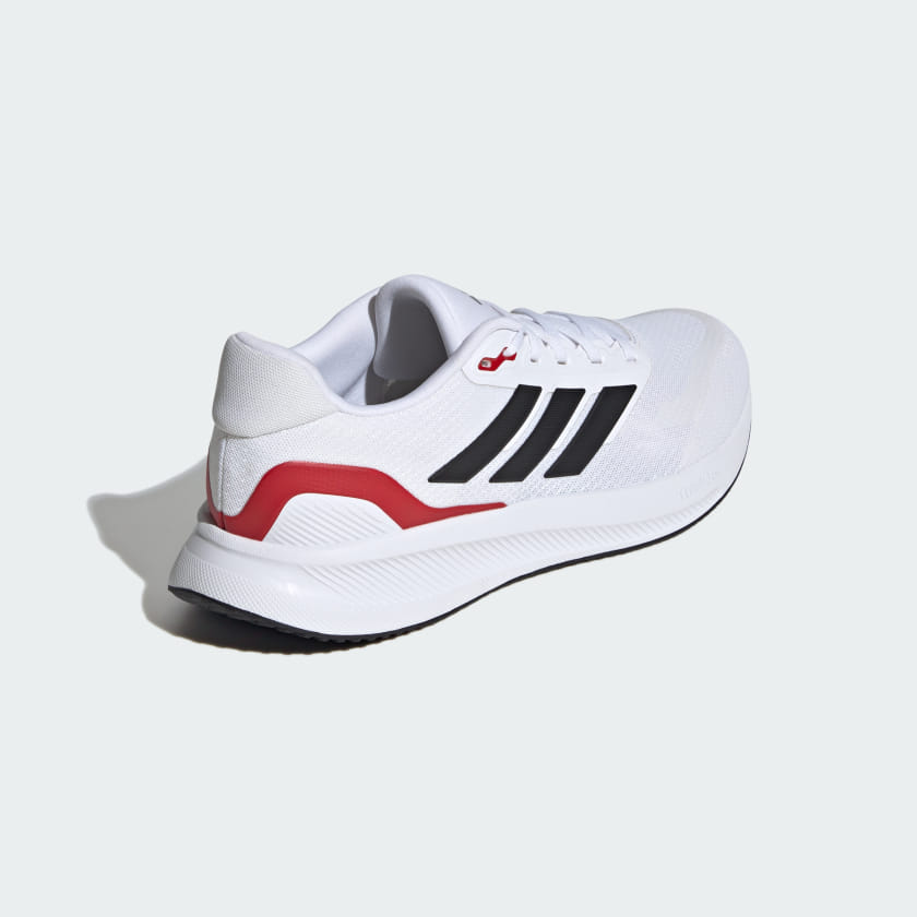 как выглядит adidas men Runfalcon 5 Running Shoes фото