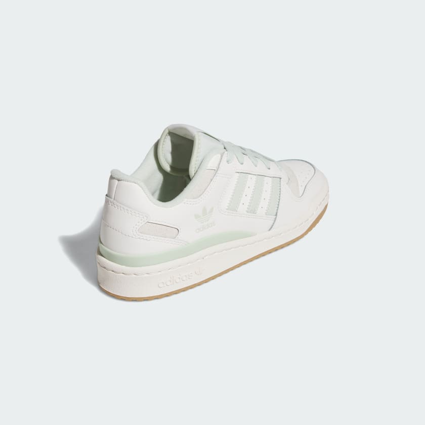 как выглядит adidas women Forum Low CL Shoes фото