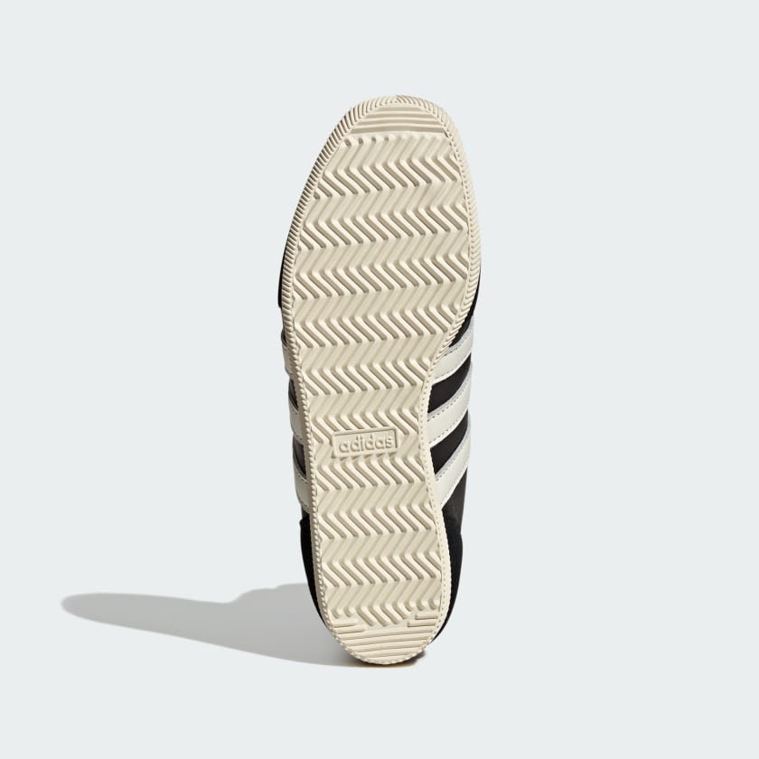 как выглядит adidas women Japan H Shoes фото
