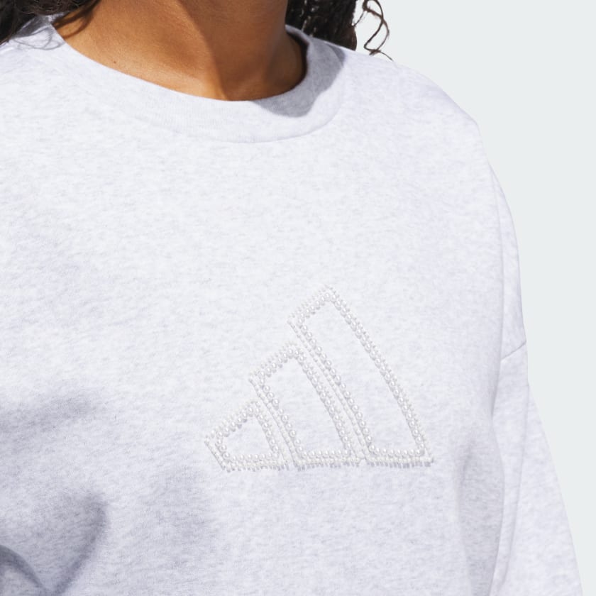 как выглядит adidas women Seasonal Essentials Pearls Graphic Sweatshirt фото