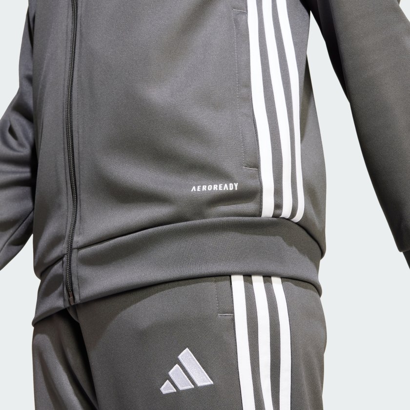 как выглядит adidas kids Tiro 25 Essentials Training Jacket Kids фото