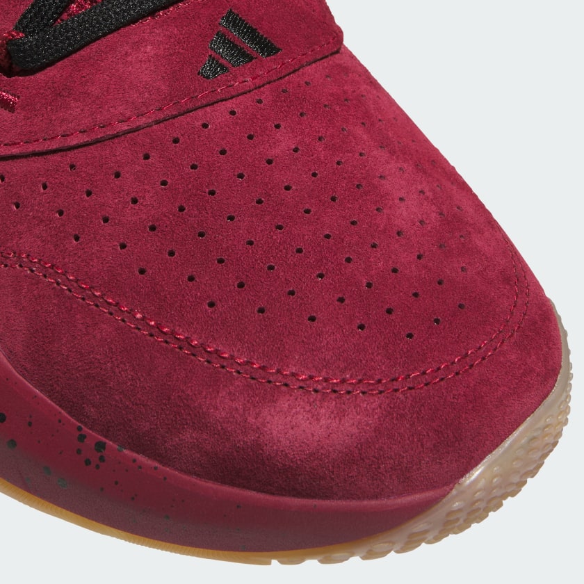 как выглядит adidas men Mahomes 2 Impact FLX Hometown Love Turf Training Shoes фото