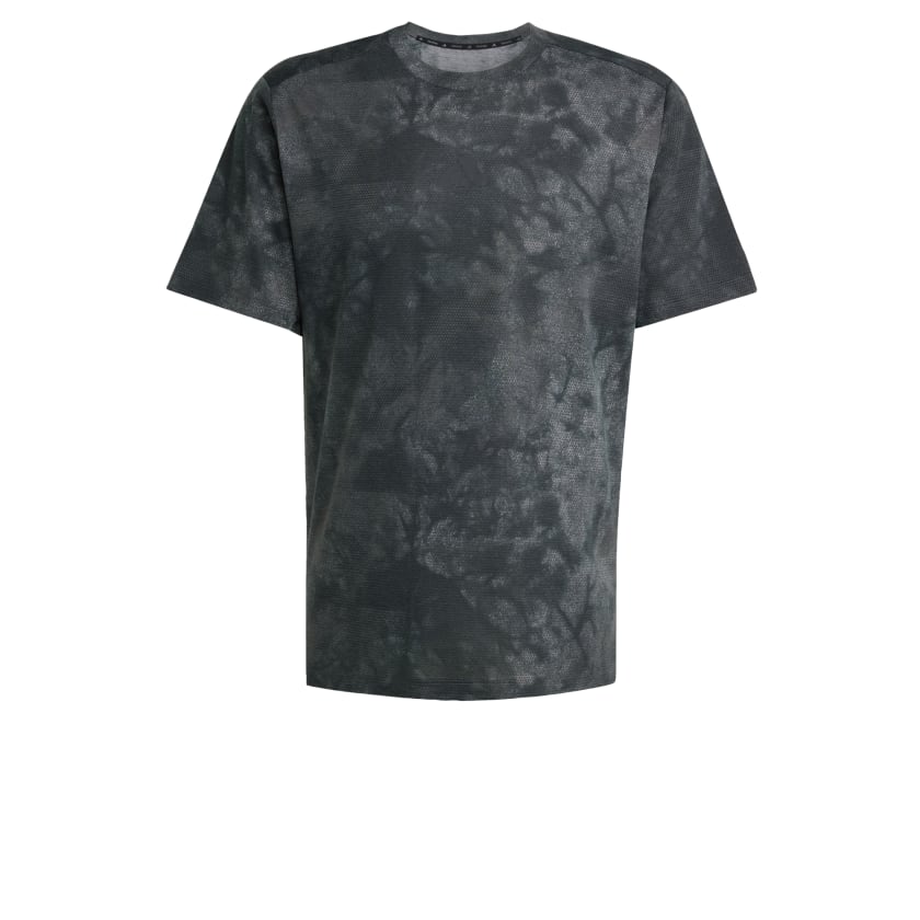 как выглядит adidas men PrimeLift Graphic Tee фото