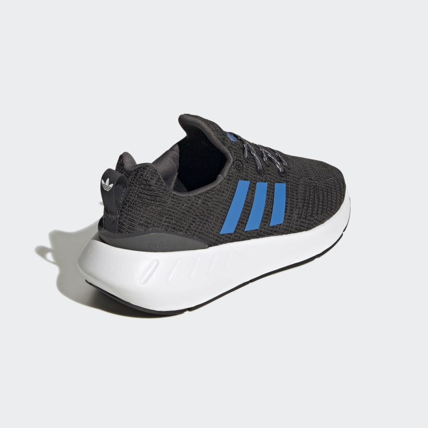 adidas Originals Swift Run 22 Shoes Kids' - Picture 53 of 81