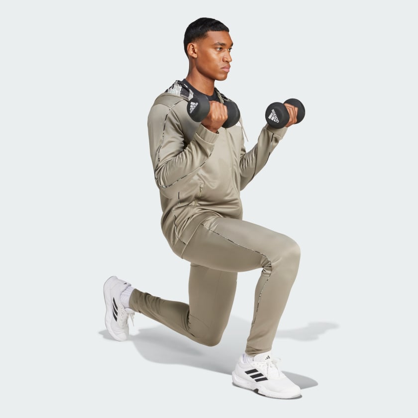 как выглядит adidas men Essentials Camo Pants фото