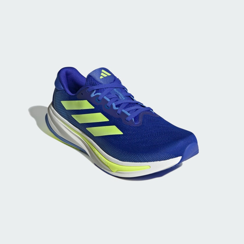 как выглядит adidas men Supernova Rise 2 Running Shoes фото