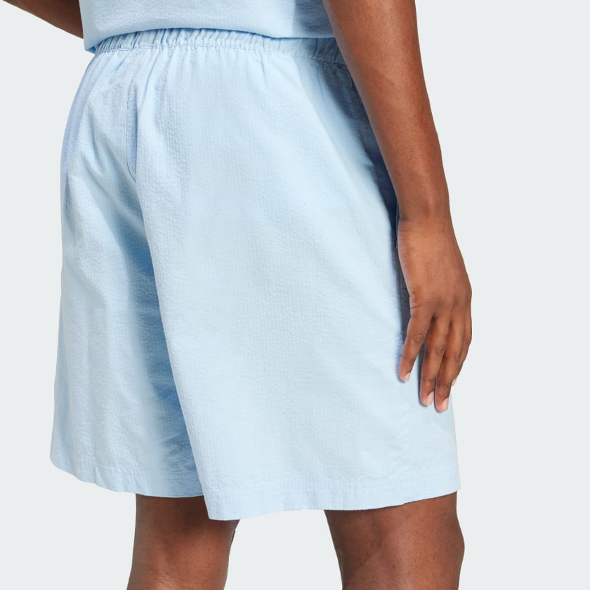 как выглядит adidas men Essentials Seersucker Shorts фото