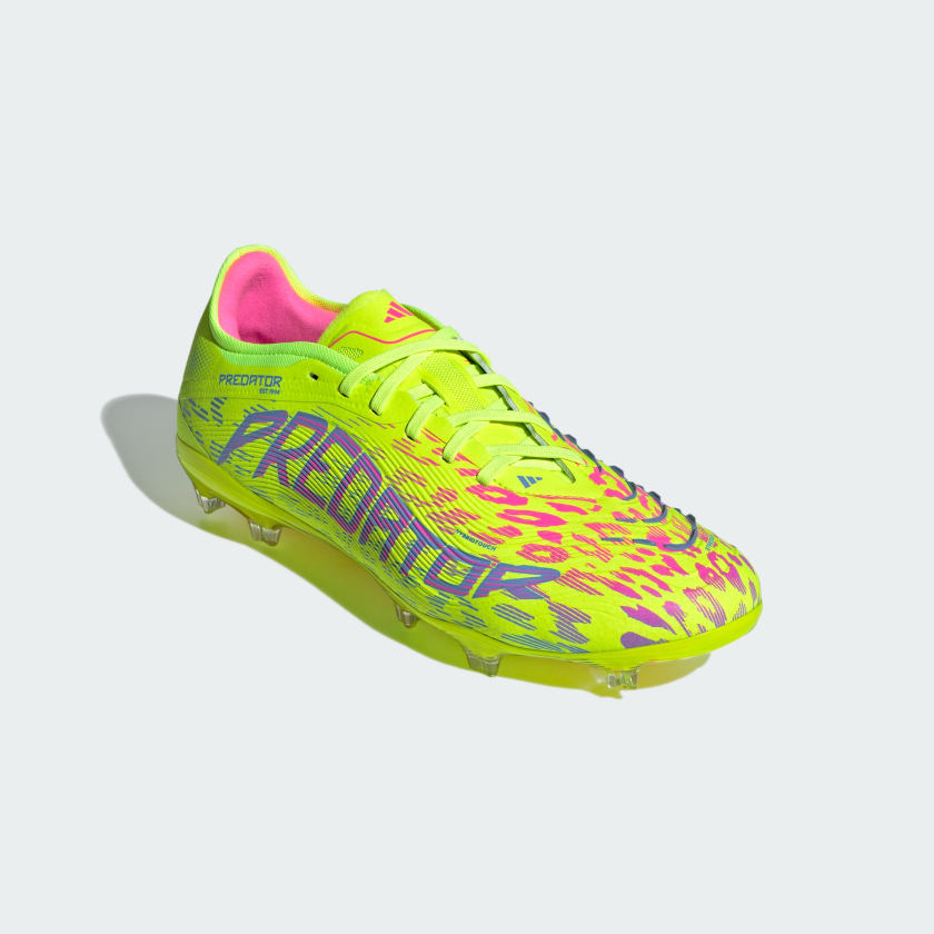 как выглядит adidas men Predator Pro Firm Ground Cleats фото