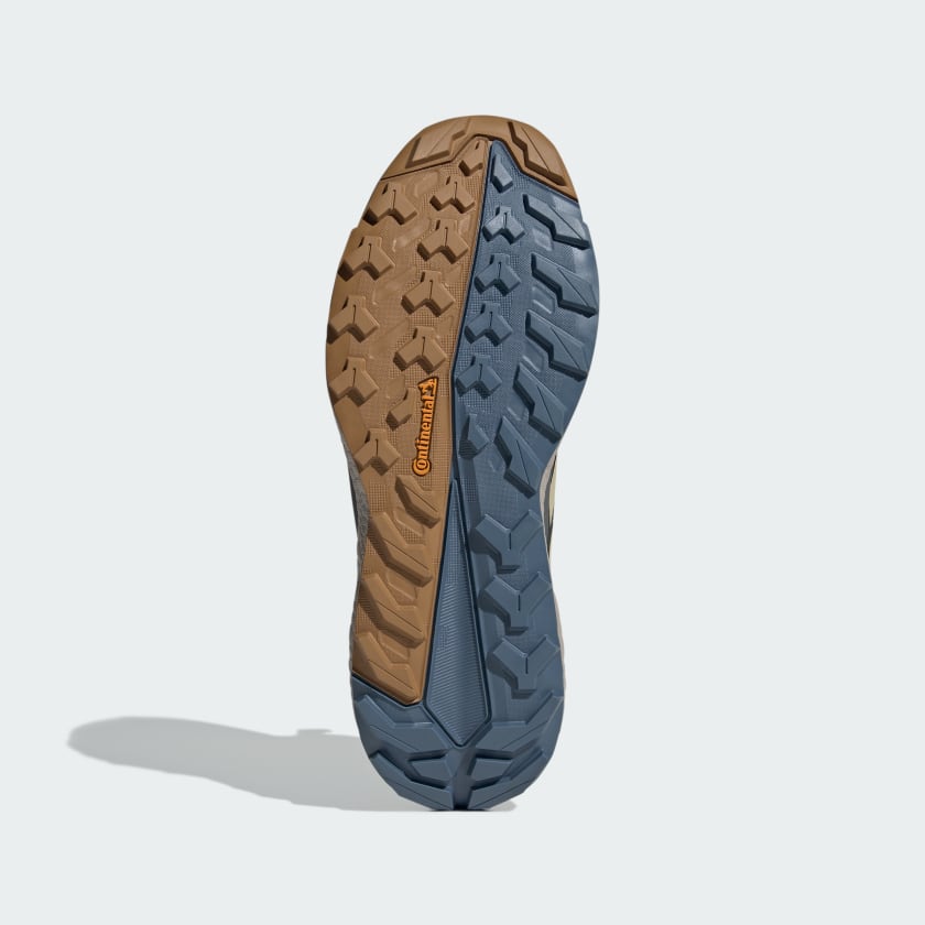 как выглядит adidas men Terrex Free Hiker 2.0 Gore-Tex Hiking Shoes фото