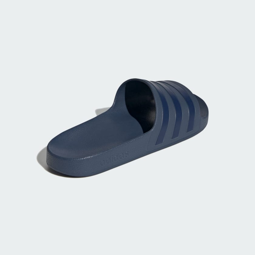 как выглядит adidas men Adilette Aqua Slides фото