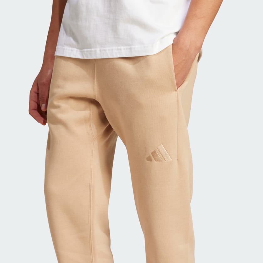 как выглядит adidas men ALL SZN Fleece Regular Tapered Pants фото