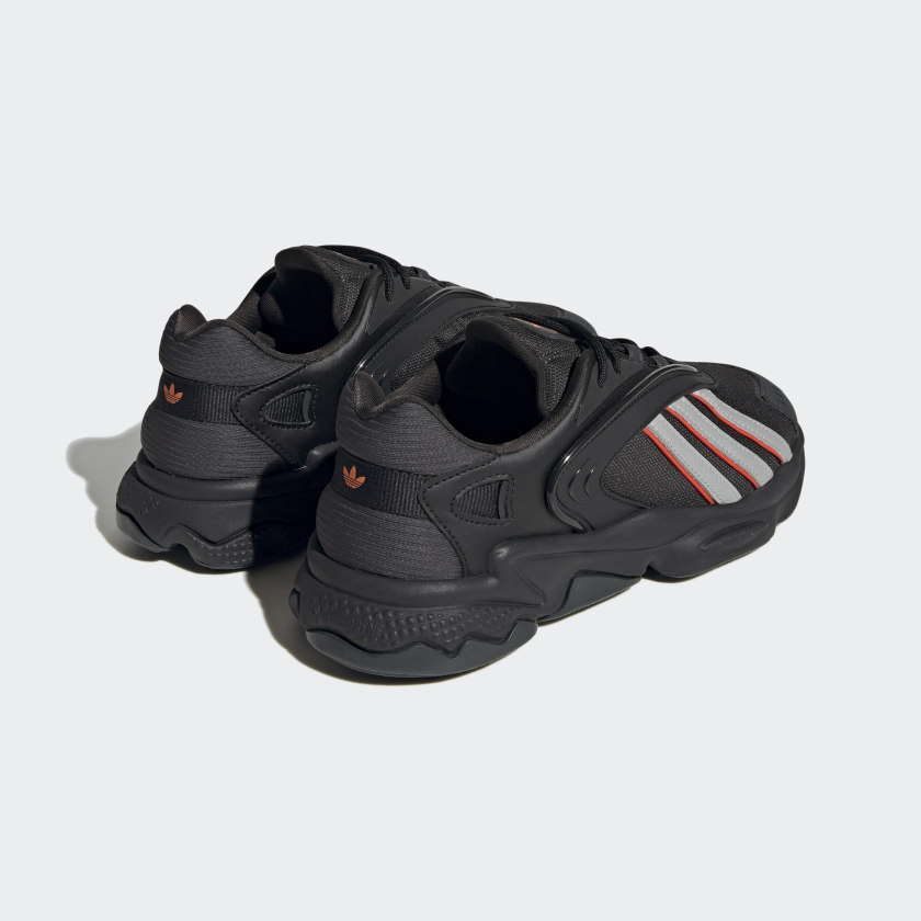Адидас oztral. Кроссовки adidas oztral id9791 male Black/Black/Grey. Адидас ozmorph.