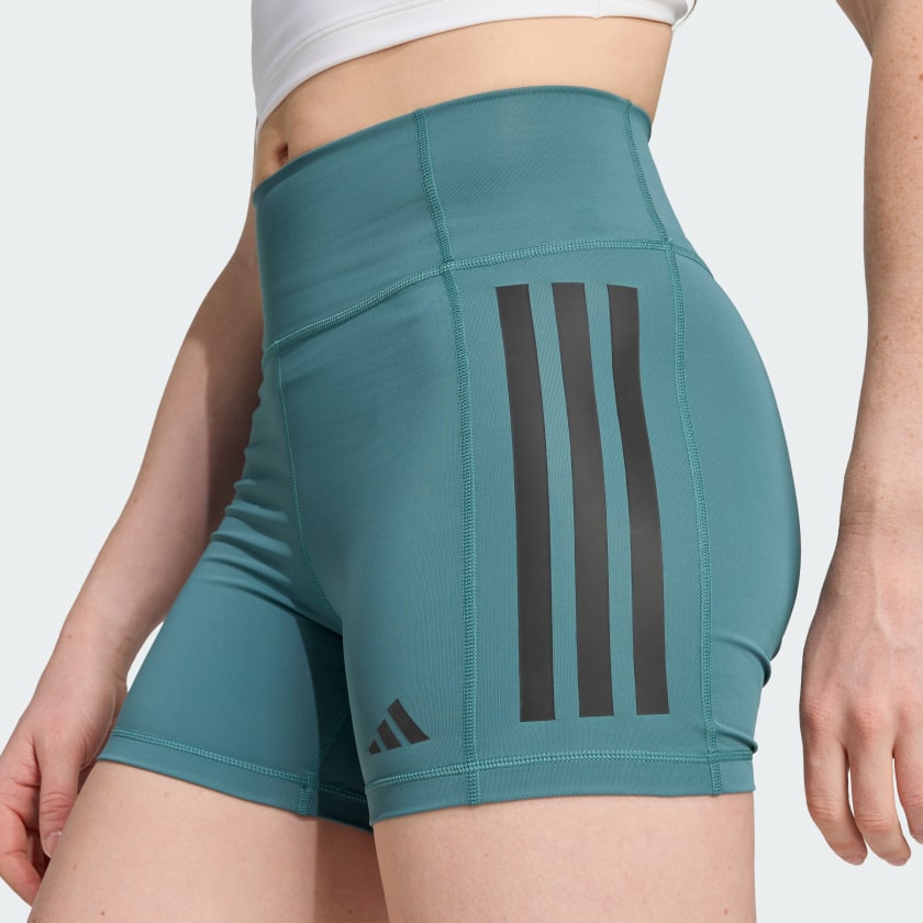 как выглядит adidas women Optim 3-Stripes 1/4 Short Leggings фото