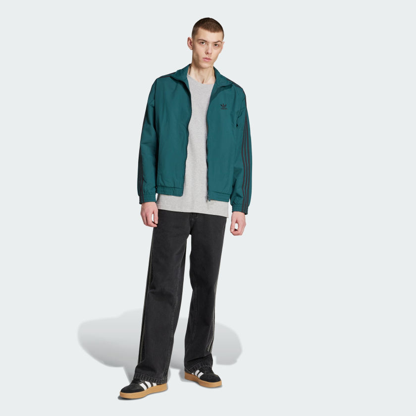 как выглядит adidas men Trefoil Essentials Oversized Tee фото