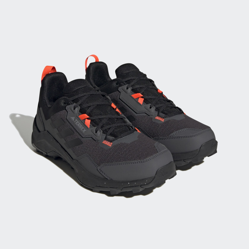 как выглядит adidas men Terrex AX4 Hiking Shoes фото