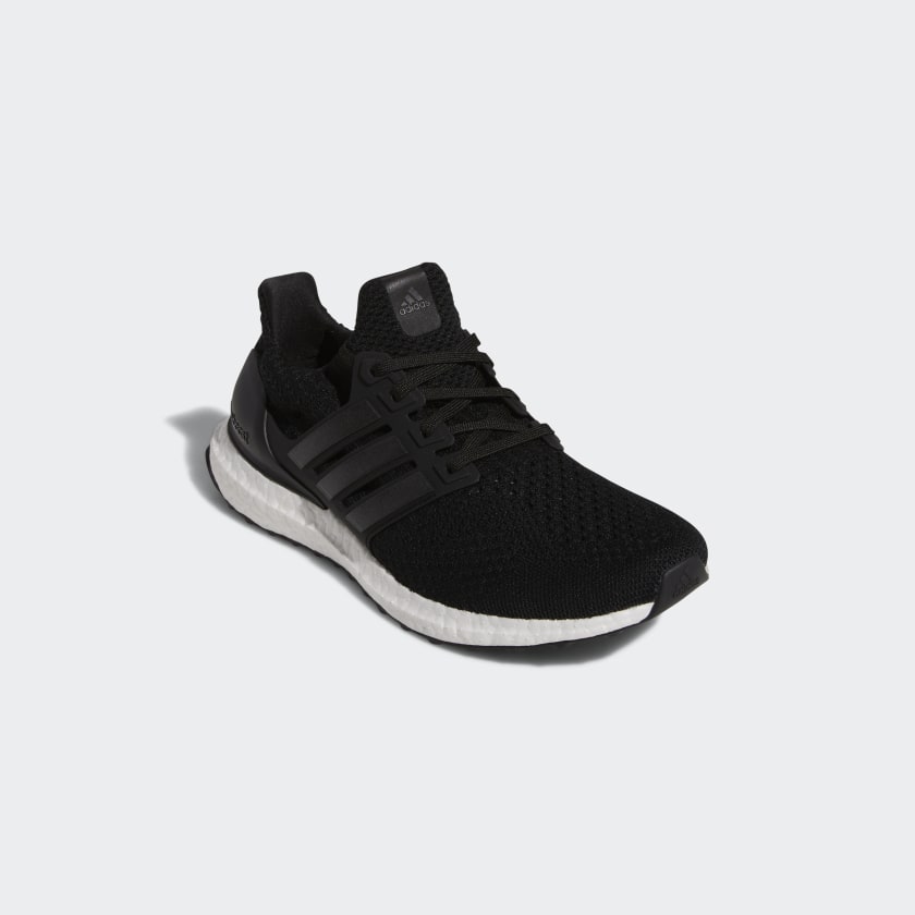 Adidas ultra deals boost 6166 watch