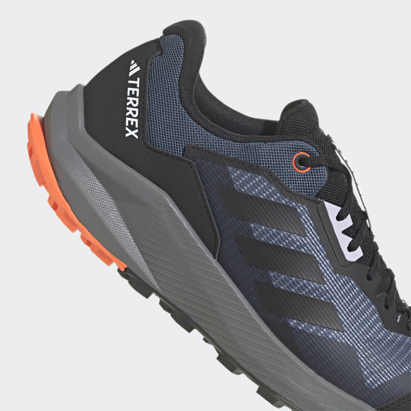 Adidas terrex trail rocker top