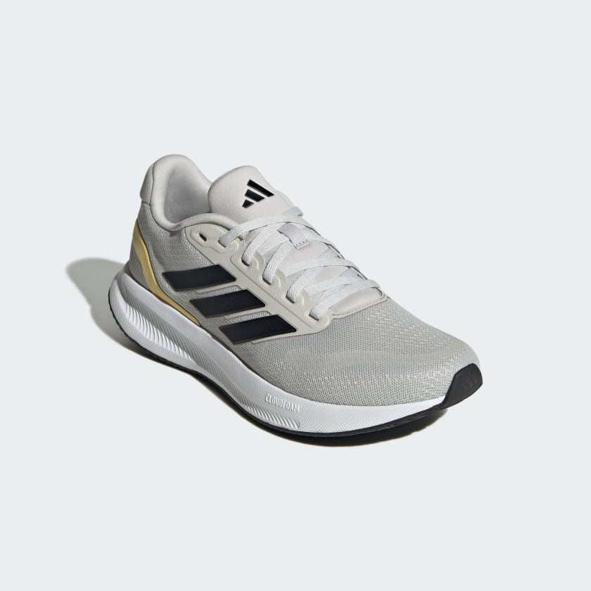 как выглядит adidas women Runfalcon 5 Running Shoes фото