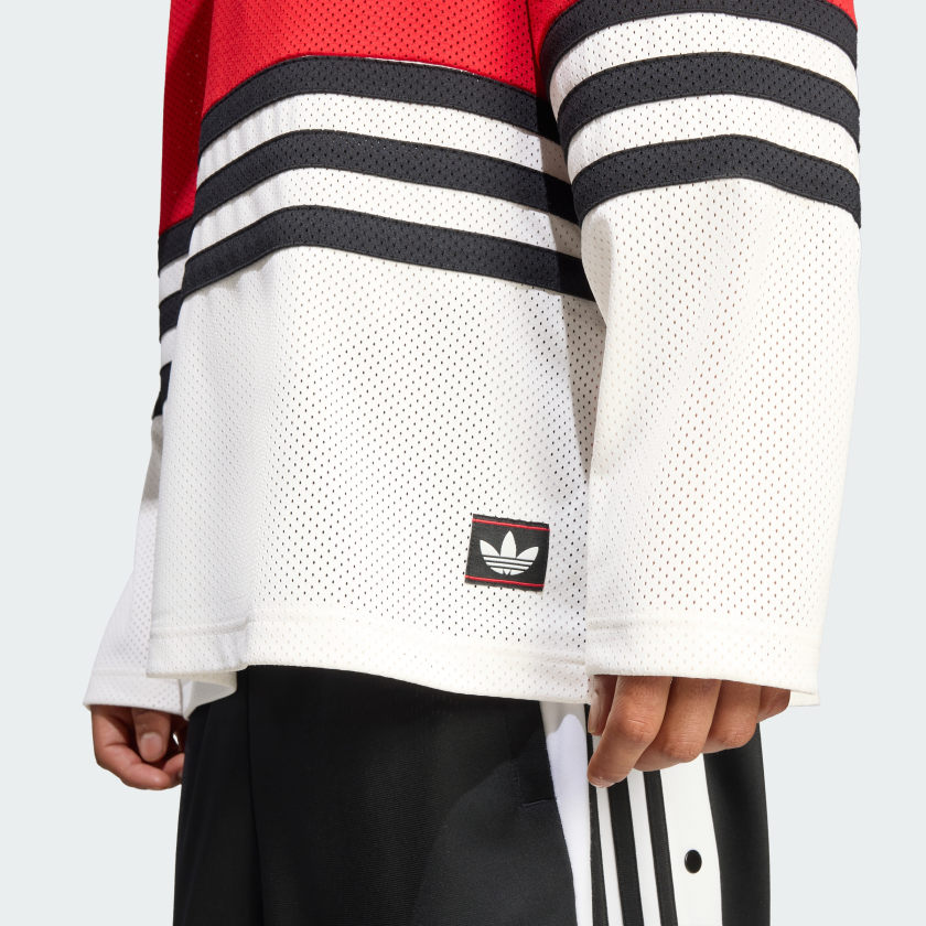 как выглядит adidas men HOCKEY JERSEY фото