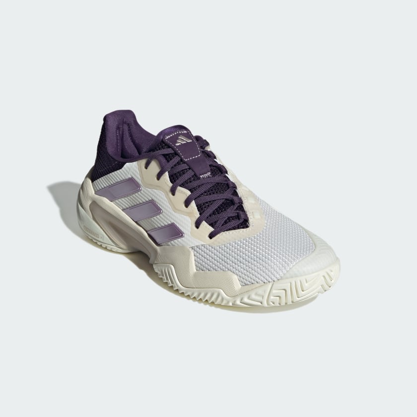 как выглядит adidas women Barricade 13 Tennis Shoes фото