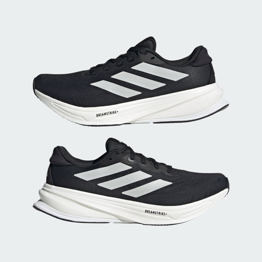 как выглядит adidas women Supernova Rise 2 Running Shoes фото