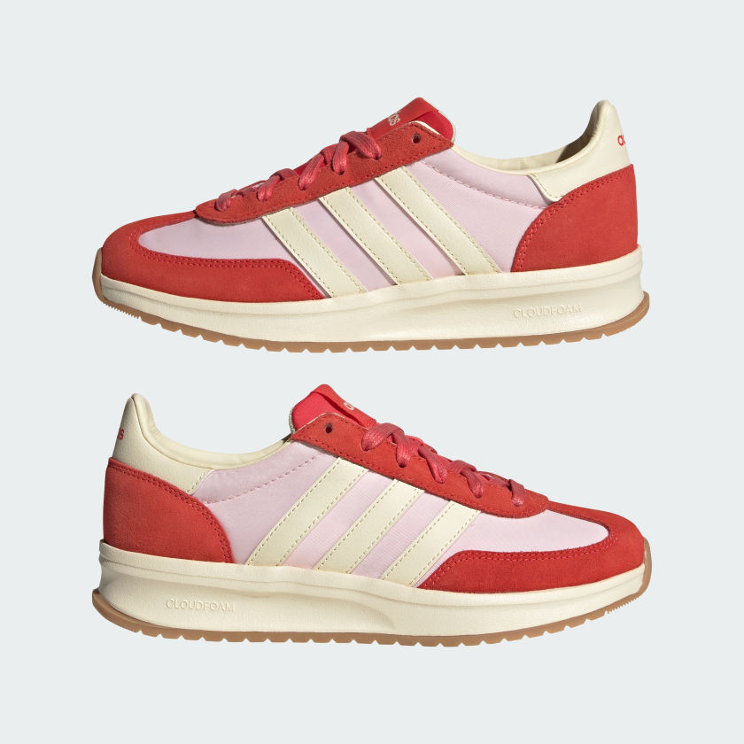 как выглядит adidas women RUN 70s 2.0 Shoes фото