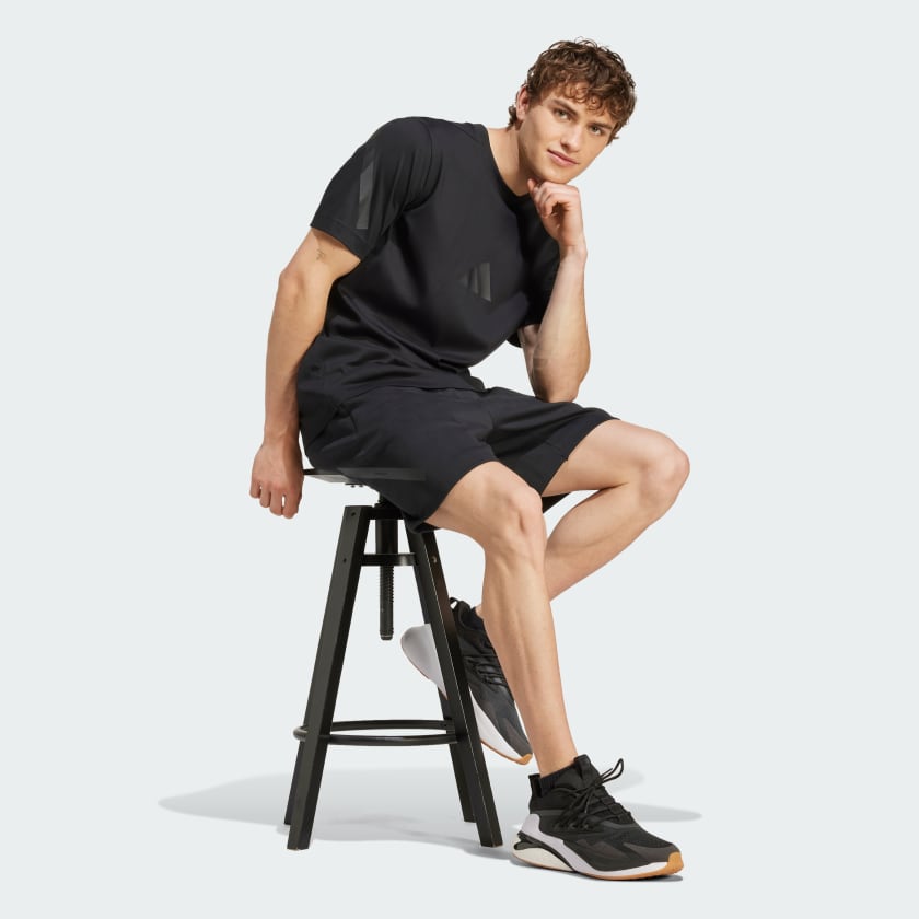 как выглядит adidas men Z.N.E. Shorts фото