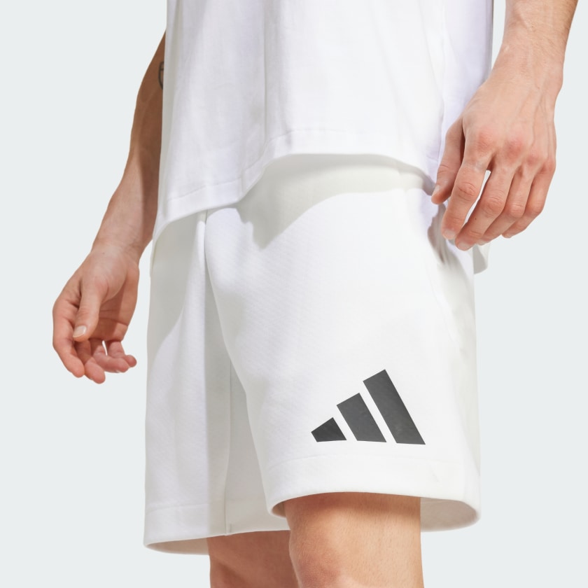 как выглядит adidas men Z.N.E. Shorts фото