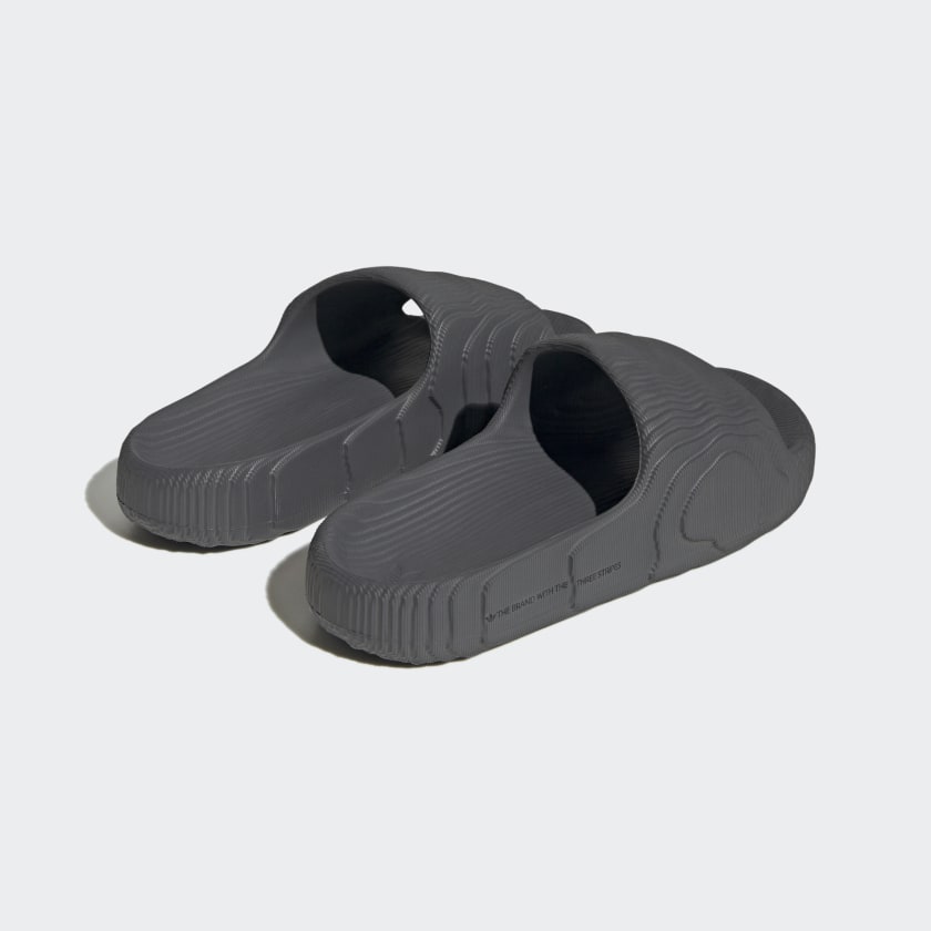 как выглядит adidas men Adilette 22 Slides фото